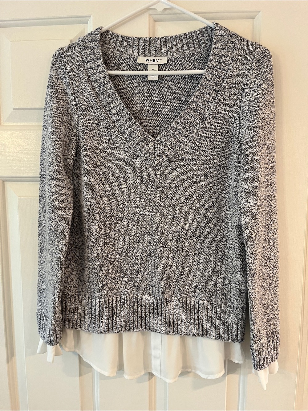 White House Black Market Gray Marled V-Neck Sweater with Shirt Hem